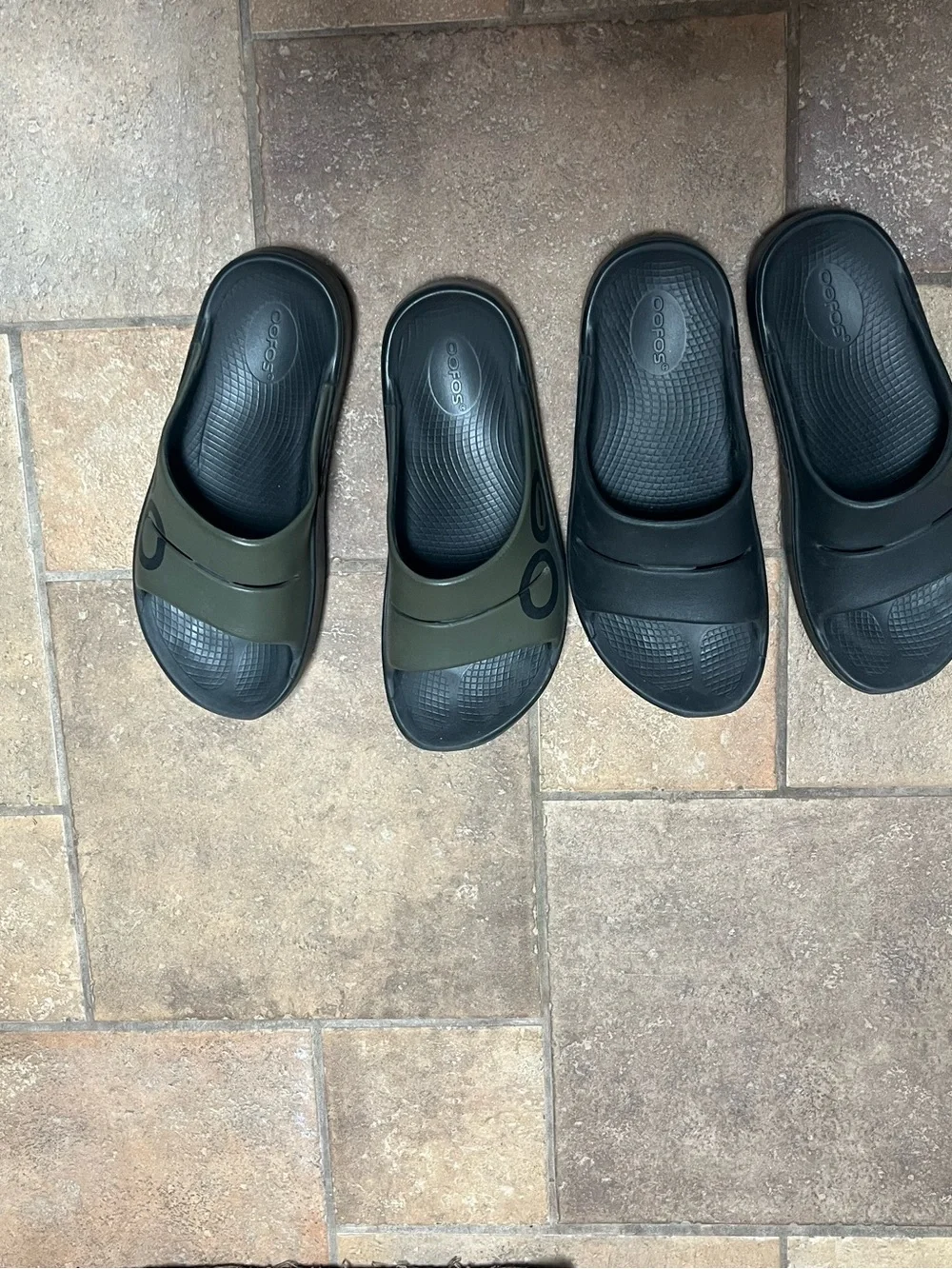 OOFOS Black Replacement Footbeds - Pair of Cushioned Insoles